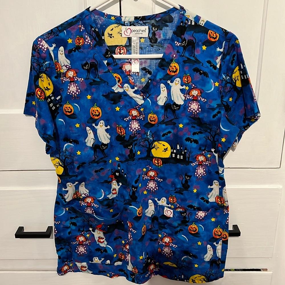 Scrub top